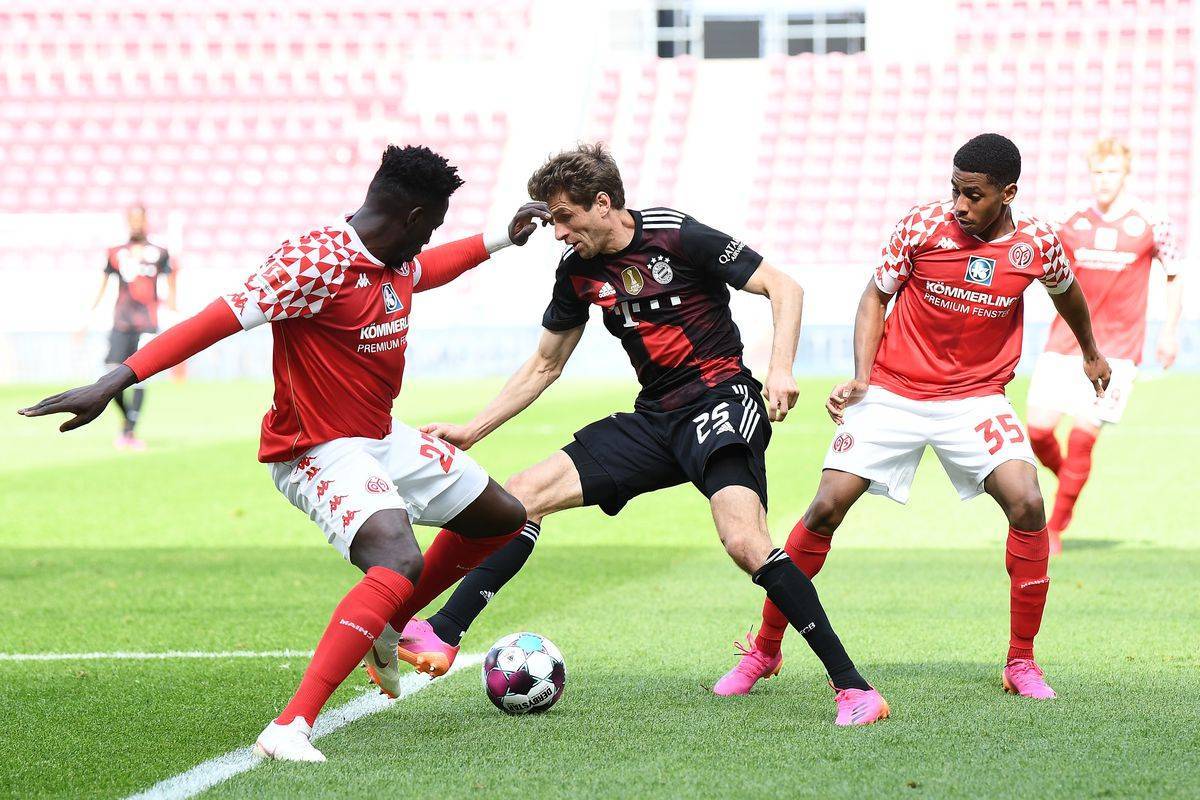 尤其是在 尤其是在