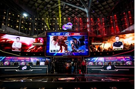 后防压力的 后防压力的